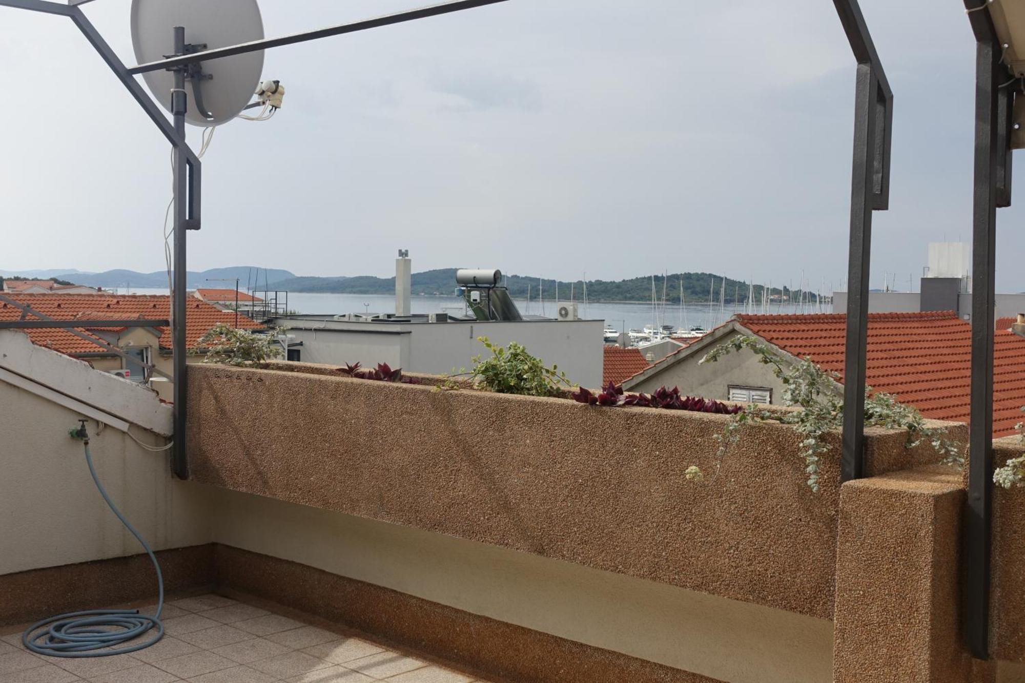 Apartment Tonka Vodice Exterior foto