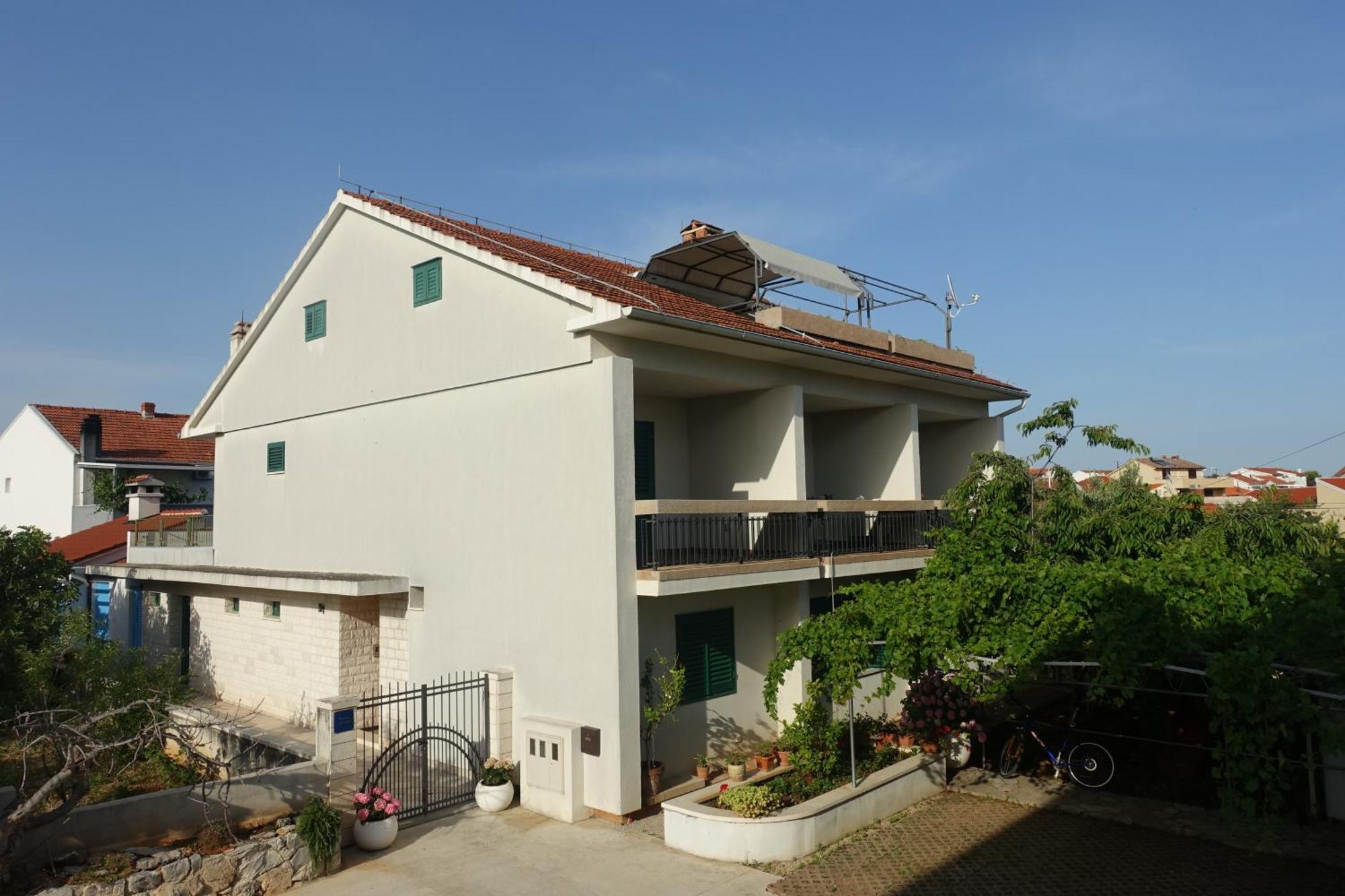 Apartment Tonka Vodice Exterior foto